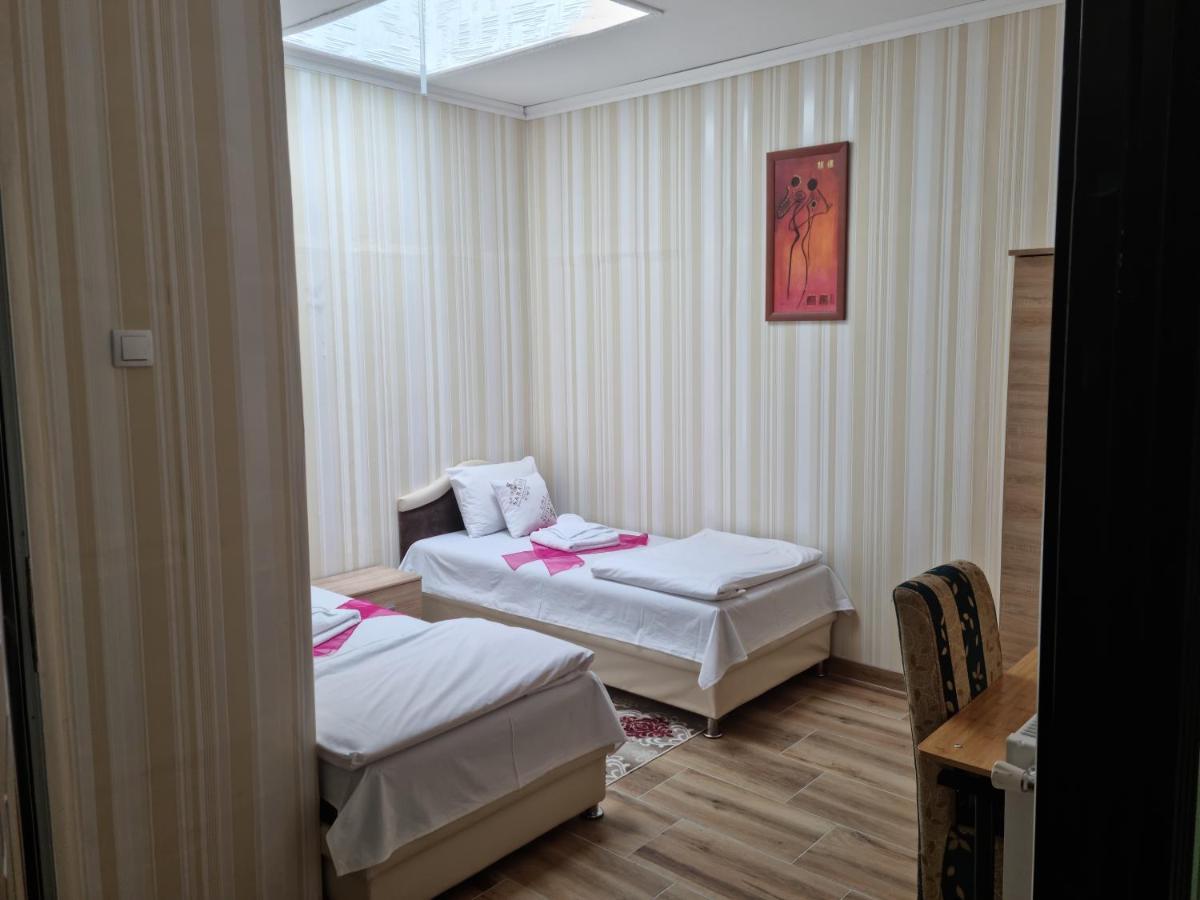 Garni Hotel Saradis Крушевац Экстерьер фото