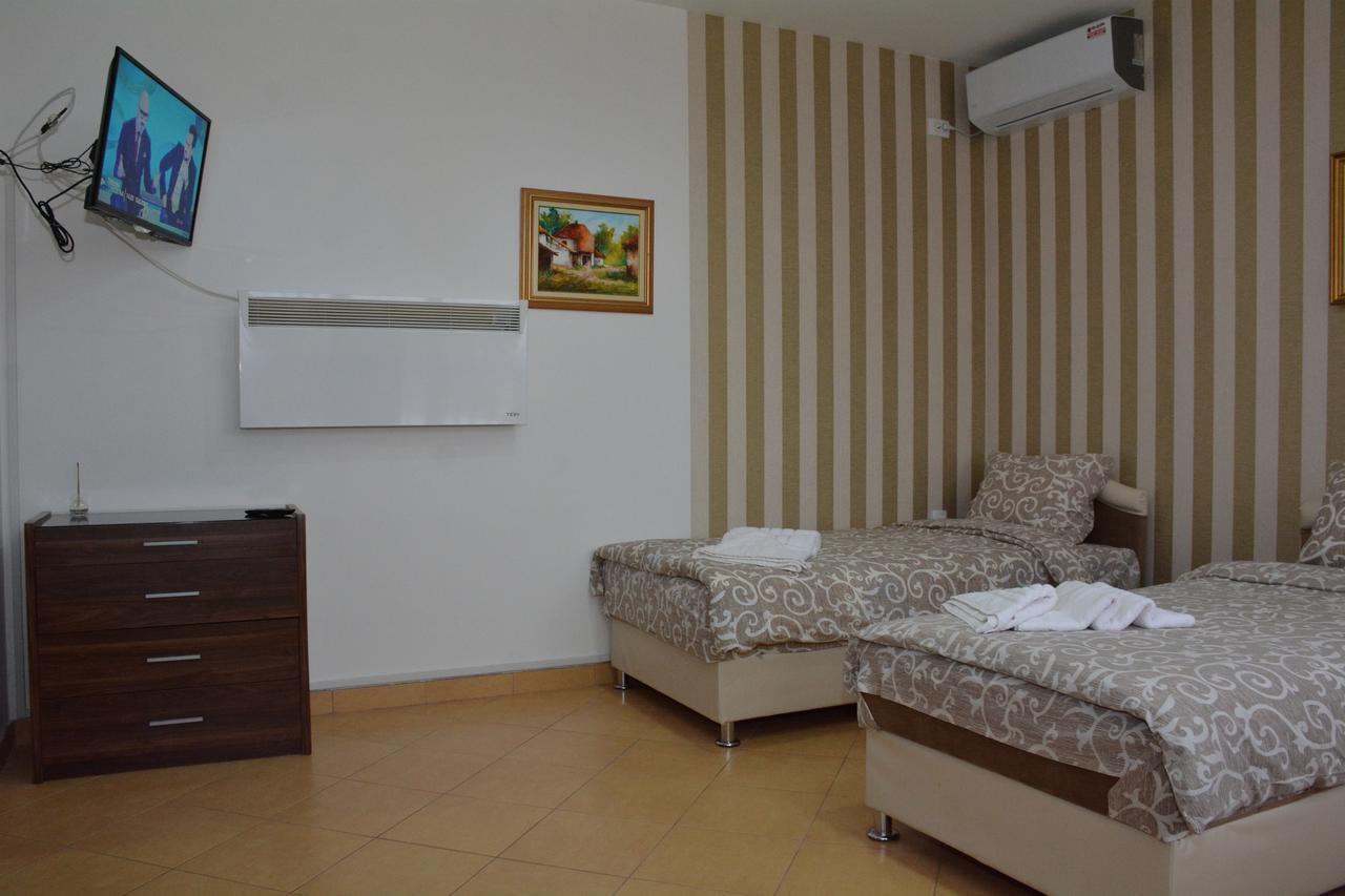 Garni Hotel Saradis Крушевац Экстерьер фото
