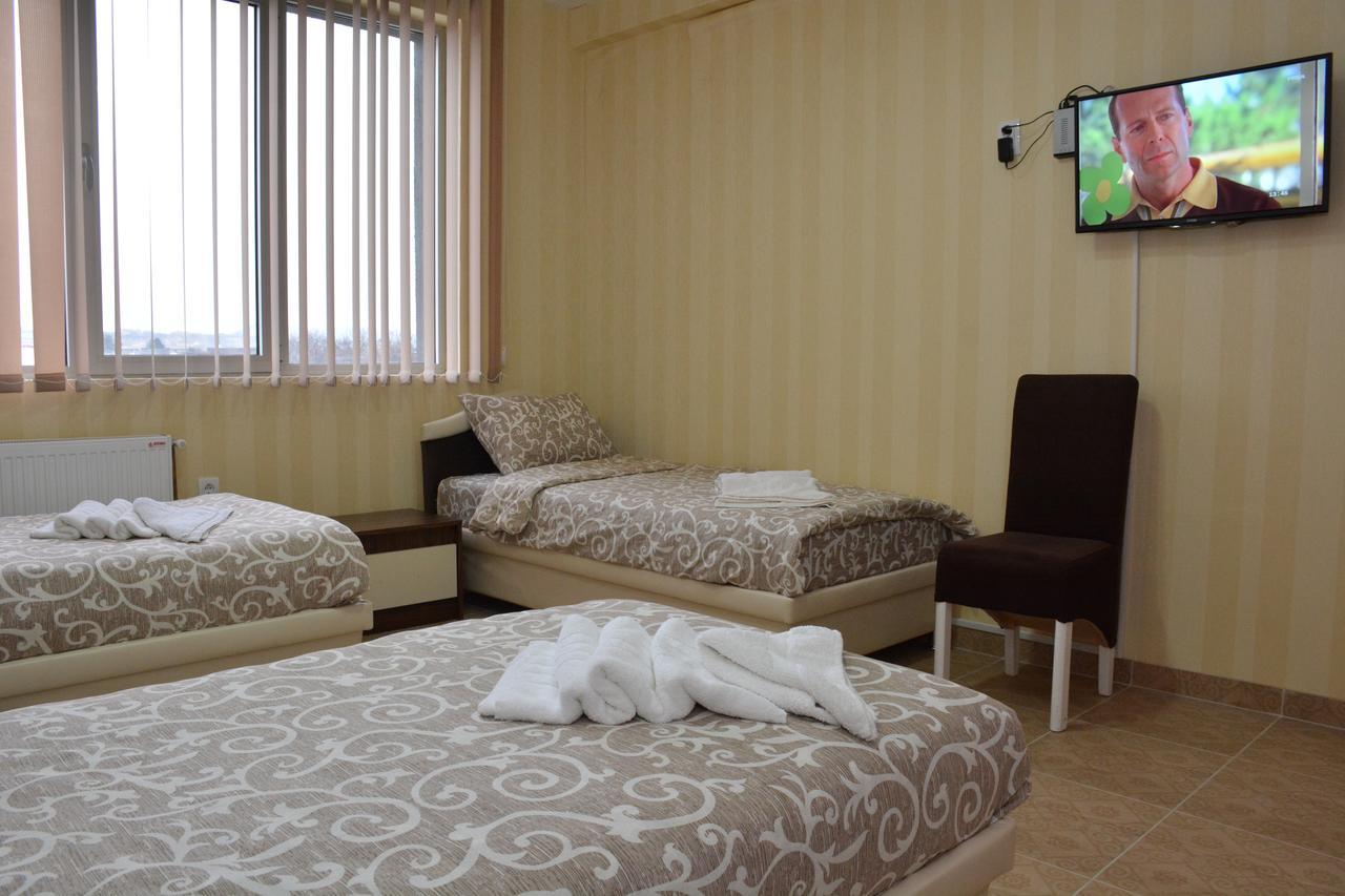 Garni Hotel Saradis Крушевац Экстерьер фото