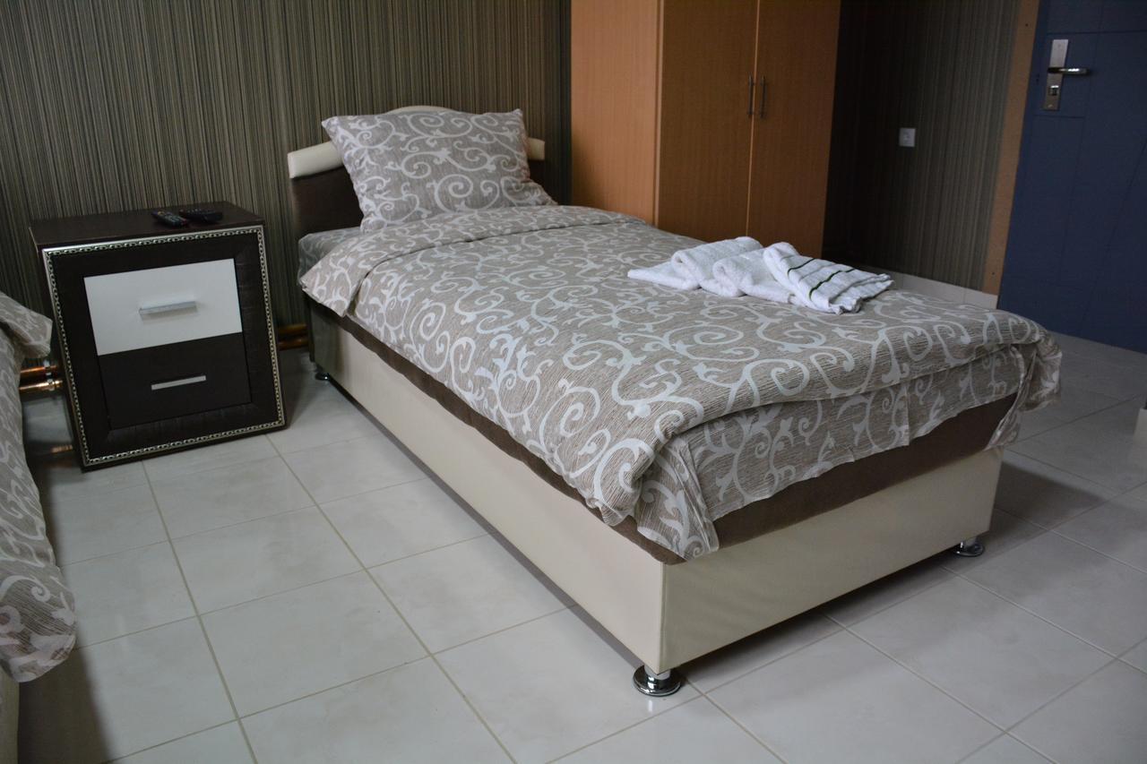 Garni Hotel Saradis Крушевац Экстерьер фото