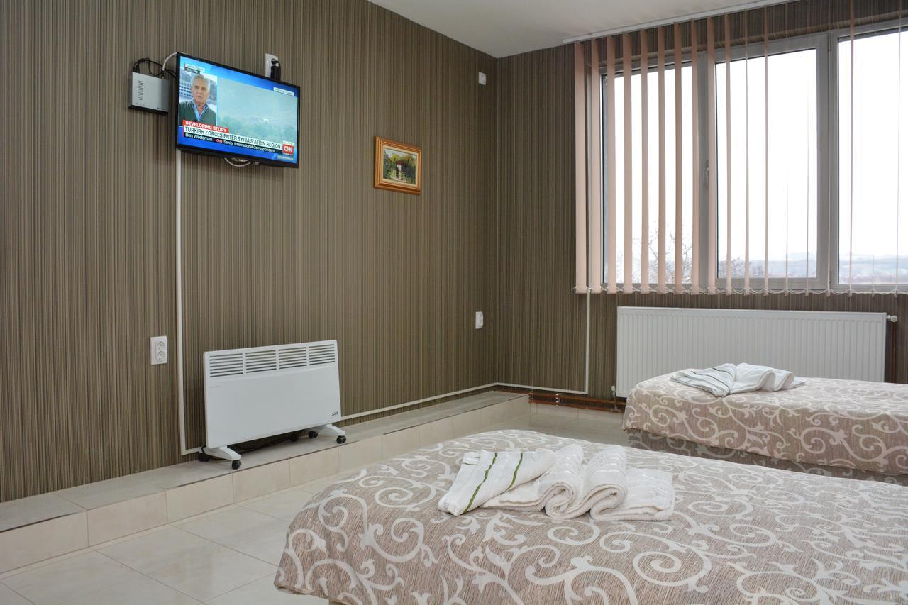 Garni Hotel Saradis Крушевац Экстерьер фото