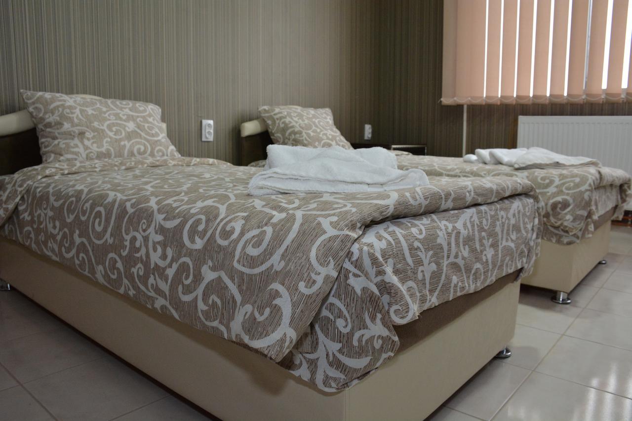 Garni Hotel Saradis Крушевац Экстерьер фото