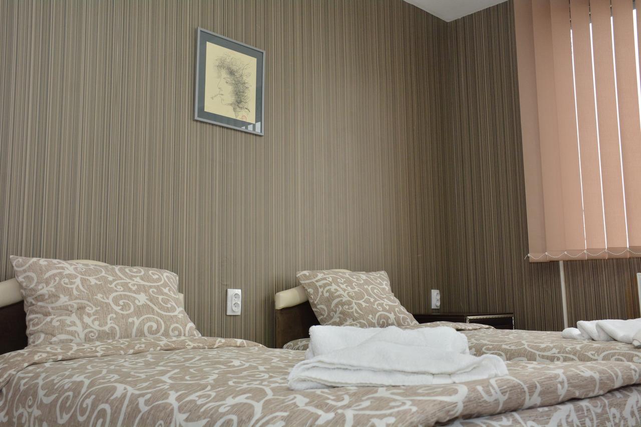 Garni Hotel Saradis Крушевац Экстерьер фото